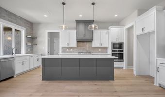 6178 Majestic Waters, Benton, AR 72019