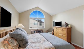 3851 Lincoln Ellsworth Ct #43B, Anchorage, AK 99517