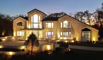 23 Rio Vista Dr, Alpine, NJ 07620