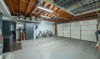 4049 Liberty Canyon Rd 83, Agoura Hills, CA 91301