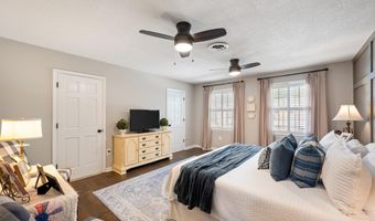 18 S Stratford, Athens, GA 30605