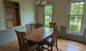 1780 Williamsburg Dr, Adrian, MI 49221