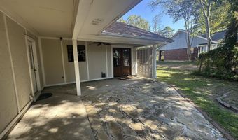301 Camelia Trl, Brandon, MS 39047