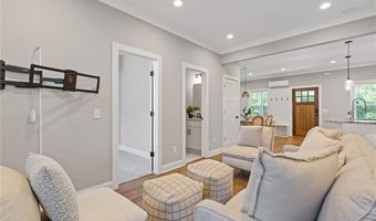 226 Old Canton Cir, Ball Ground, GA 30107