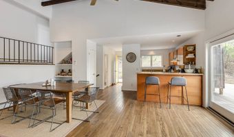 16 Dune Ln, Amagansett, NY 11930