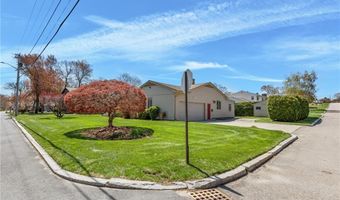 66 W River Pkwy, North Providence, RI 02904