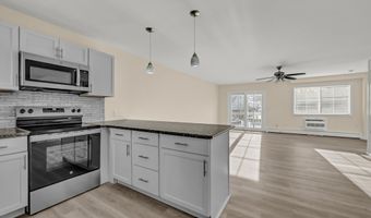 113 Park Ave 18, Danbury, CT 06810