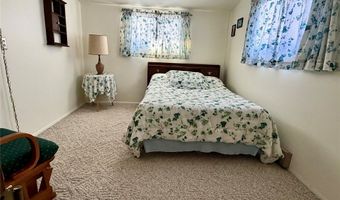 28 W Shore Rd, Babb, MT 59411