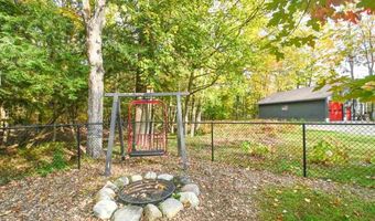 5441 Valley Rd, Alanson, MI 49706