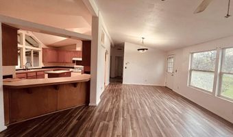 5321 Pine St, Anderson, CA 96007