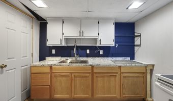 27 2nd St, Adams, MA 01220