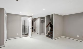 44052 ABERDEEN Ter, Ashburn, VA 20147