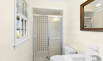181 Demorest Ave, Avenel, NJ 07001
