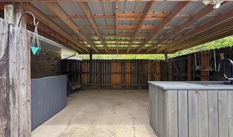 12016 Willowmore Dr, Baker, LA 70714