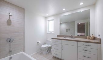 5629 Rainbow Crest Dr, Agoura Hills, CA 91301