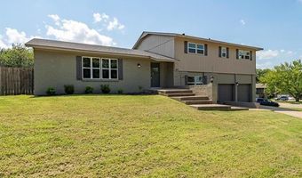 1063 Rolling Meadows Ct, Bartlesville, OK 74006