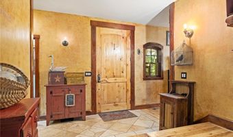 15333 Hillside Dr, Archie, MO 64725