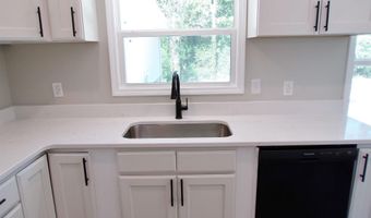 7 CHRISTOPHER Way, Anniston, AL 36207