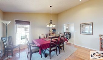 495 Shore Dr, Big Sandy, TN 38221