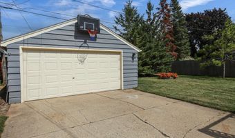 524 N OUTAGAMIE Ct, Appleton, WI 54914