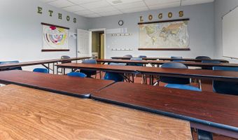 1520 Union St, Bangor, ME 04401