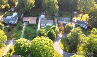 4014 Larkspur Ln, Charlotte, NC 28205