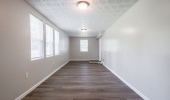 4690 N Sadlier Dr, Indianapolis, IN 46226