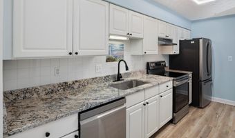 619 ADMIRAL Dr 401, Annapolis, MD 21401