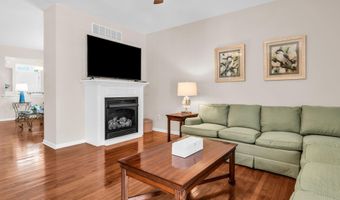 37 Solomans Dr, Barnegat, NJ 08005