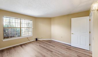 9824 N Lagrima De Oro NE, Albuquerque, NM 87111
