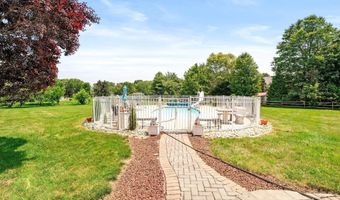 9 DENISE Dr, Allentown, NJ 08501