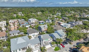 1766 BEACH Ave, Atlantic Beach, FL 32233