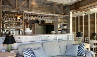 204 CORAL St, Beach Haven, NJ 08008