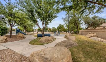 2477 W MARKET Pl 34, Chandler, AZ 85248