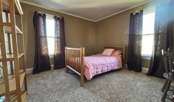 14 NW 4th Ave, Aberdeen, SD 57401