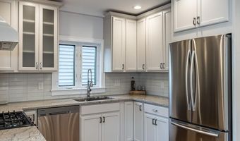 10 Nantasket Ave 1, Boston, MA 02135