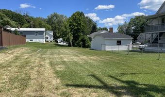 44 Poland Rd, Auburn, ME 04210