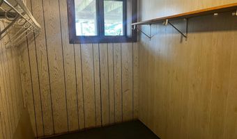 706 SUNSET Dr, Antigo, WI 54409