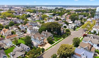 423 Woodland Ave, Avon By The Sea, NJ 07717
