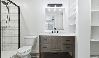 335 Lane 230 Jimmerson Lk, Angola, IN 46703