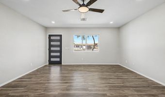 320 N 3RD St, Avondale, AZ 85323