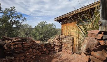 38125 N Snake Rd, Ash Fork, AZ 86320