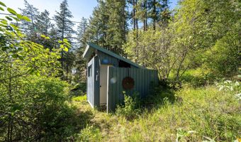 19088 E Scenic Bay Dr, Bayview, ID 83803