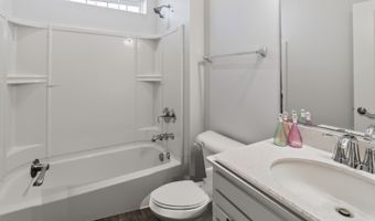 2141 Magenta Ln, Algonquin, IL 60102