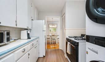 111 GRANDVIEW Pl, Alamo Heights, TX 78209
