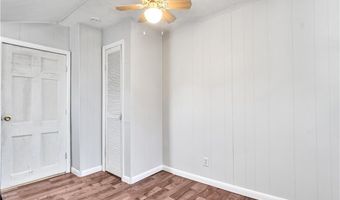 203 Farmington Ave, Cranston, RI 02920