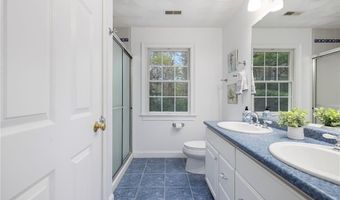 294 Sylvan Ct, North Kingstown, RI 02874