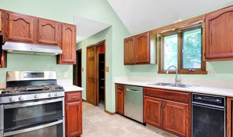 50 Charing Cross Rd, Indianapolis, IN 46217