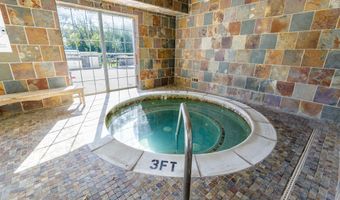 255 Fieldcrest St, Ann Arbor, MI 48103