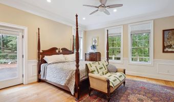 10813 LOCKLAND Rd, Potomac, MD 20854